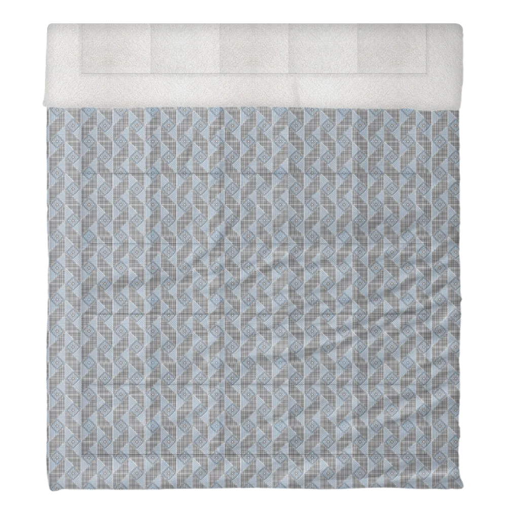 Luxury Flannel & Sherpa Comforter Set | Patchwork Snowflake - Silver Star