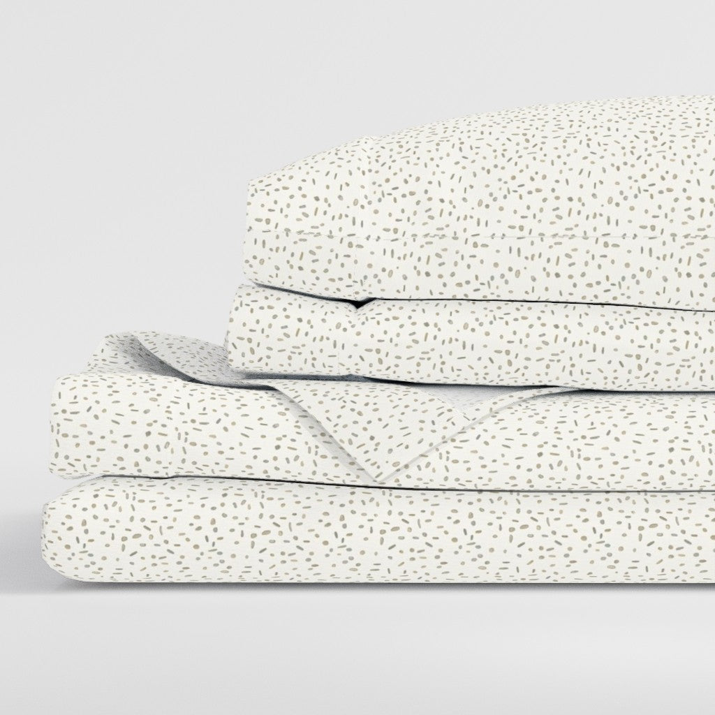 Form &amp; Field™ Sheet Set – Dot Dash (Cream &amp; Sugar)