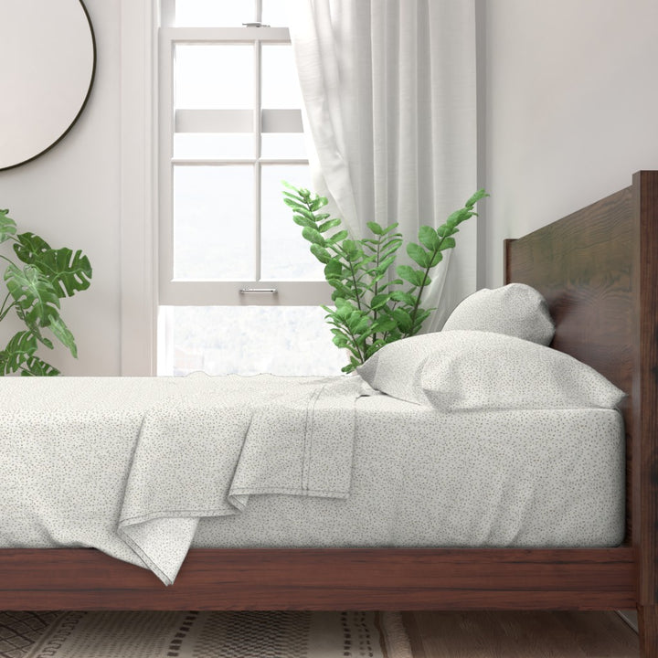 Form &amp; Field™ Sheet Set – Dot Dash (Cream &amp; Sugar)
