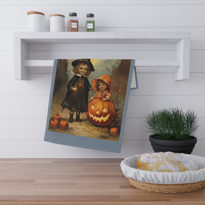 Cotton Twill Tea Towel / Vintage Halloween Art - Kids in Costume