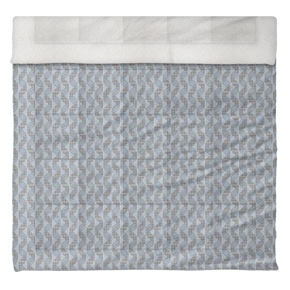 Luxury Flannel & Sherpa Comforter Set | Patchwork Snowflake - Silver Star