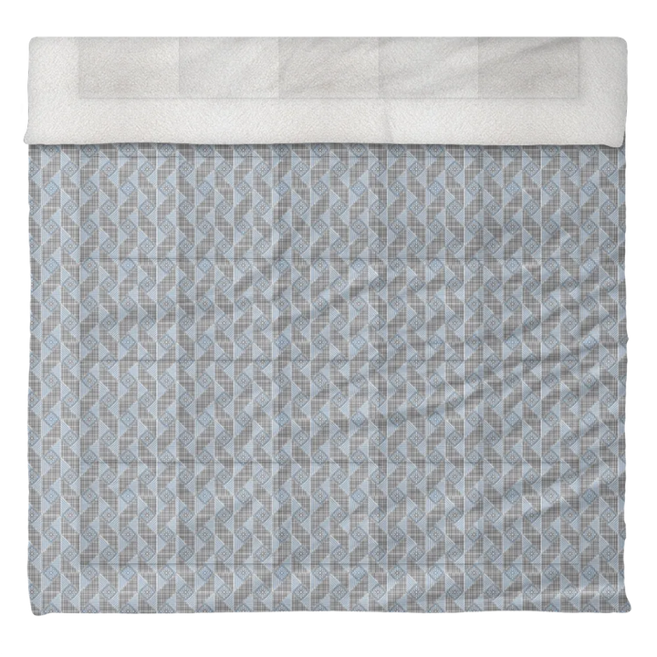 Luxury Flannel & Sherpa Comforter Set | Patchwork Snowflake - Silver Star