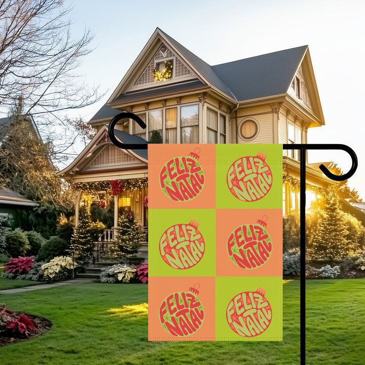 Double-sided Garden & House Banner / Groovy Baubles / Merry Christmas (Feliz Natal) - Portuguese (Português)