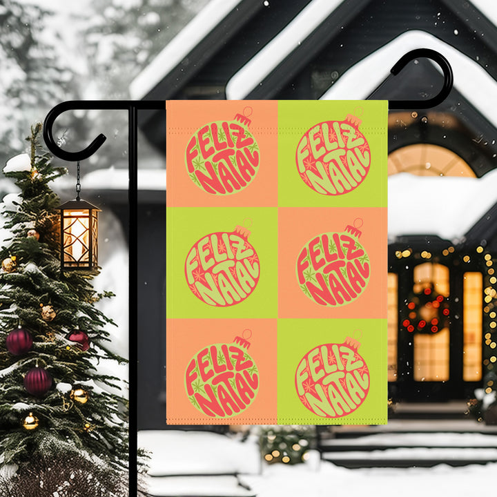 Double-sided Garden & House Banner / Groovy Baubles / Merry Christmas (Feliz Natal) - Portuguese (Português)