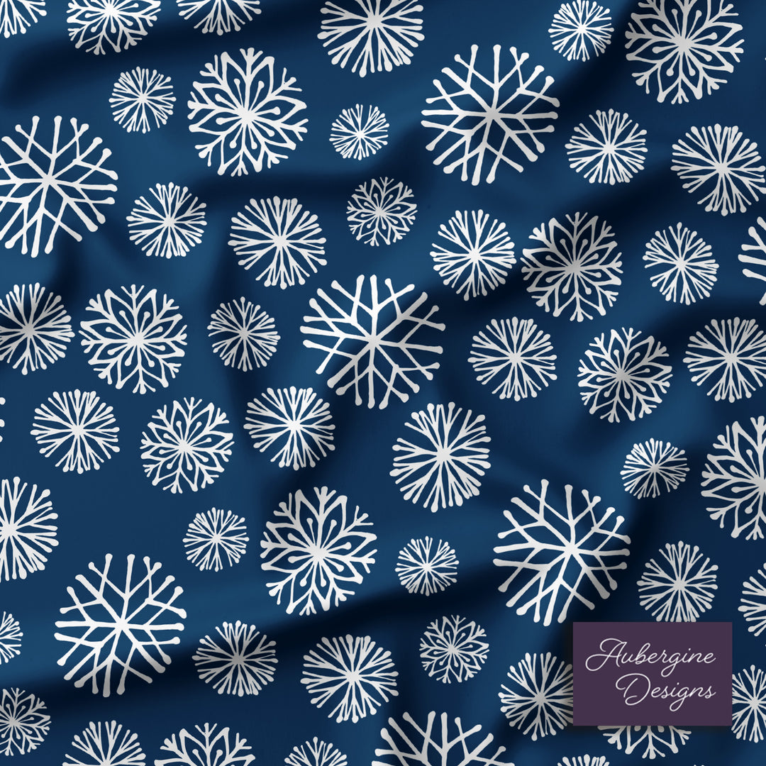 Velveteen Plush Blanket / Winter Snowflakes